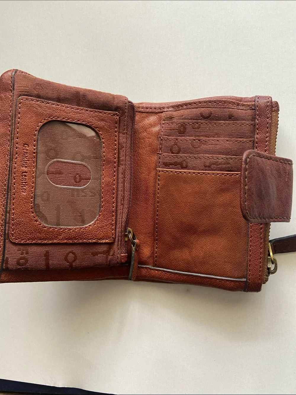 Fossil Brown Leather Compact Zip Wallet with Brass Plate 5 x 4.5”